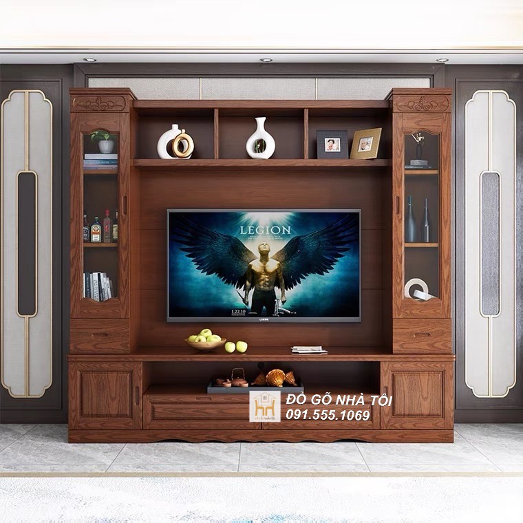 Kệ tủ TiVi phòng khách kết hợp tủ rượu: Để tạo nên không gian sống ấm cúng và sang trọng cho căn phòng khách của mình, bạn có thể lựa chọn kệ tủ TiVi kết hợp với tủ rượu. Việc kết hợp hai loại tủ trên cùng một mặt tiền sẽ giúp bạn tối ưu hóa không gian và tạo nên điểm nhấn cho phòng khách. Cùng xem hình ảnh kệ tủ TiVi phòng khách kết hợp tủ rượu để có những ý tưởng thiết kế độc đáo!